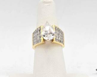 602  18k Gold Ring with Diamond and SemiPrecious Stones, 15.2g
