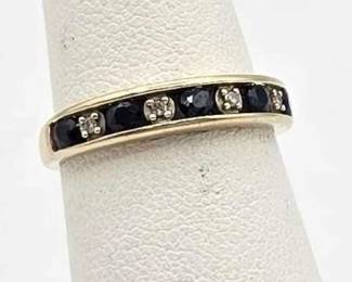 738  14k White Gold Ring with Diamonds  Sapphire, 2.1g