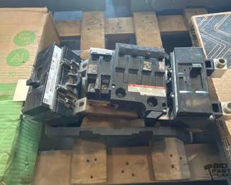 5088  Square D Circuit Breaker Switches