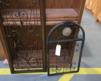 4055  Metal Decortive Home Pieces