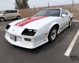 75  1992 Chevrolet RS Camaro LOW MILES