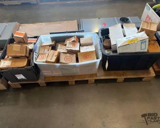 5092  Circuit Breaker Accessories