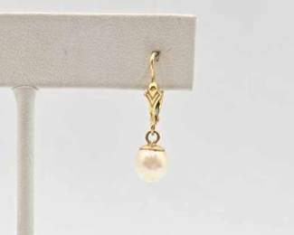 758  14kt Gold Pearl Earring, 0.9g
