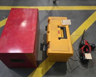 4082  Tools Chests and Hand Shrub Trimmer