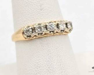 740  14k Gold Ring with Diamonds, 2.1g