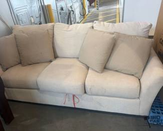 6016  LaZBoy Couch Bed