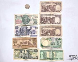 1718  Foreign Currency Banknotes and Coin