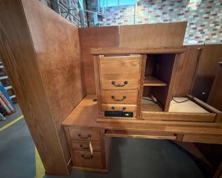 6086  2 Piece Desk and 3 Bookshelves