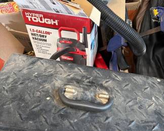 6208  Hyper Tough WetDry Vac, Tools Box