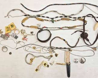 1004  Costume Jewelry