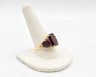 750  14kt Gold Ring with SemiPrecious Stones, 6.2g