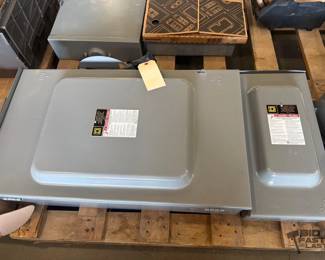 5082  2 Square D Safety Switches