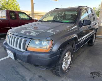 115  2004 Jeep Grand Cherokee