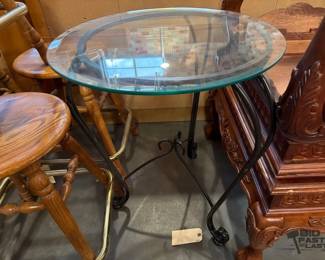 6058  Glass Table