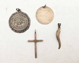 920  Sterling Silver Pendants, 23.7g