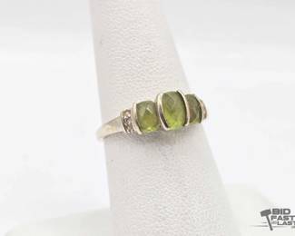 798  14k White Gold Ring with Diamonds  Jadeite, 2g