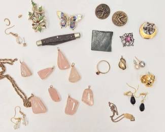 1068  Costume Jewelry