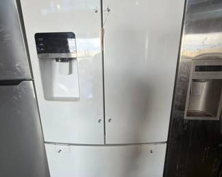 6010  Samsung Refrigerator