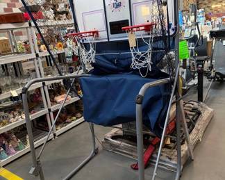 6120  Pop a Shot Basketball Hoop
