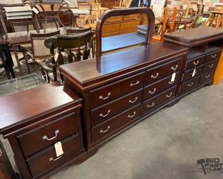 6082  Bedroom Set