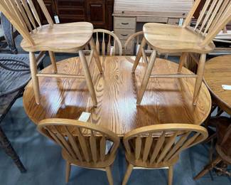 6048  Dining Table and 6 Chairs