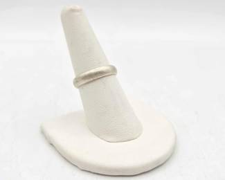 928  Sterling Silver Ring, 3.8g