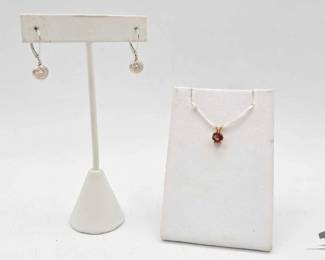 730  14k Gold Earrings  Pendant with SemiPrecious Stones, 2.4g