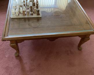 Coffee table, Mexico Marble chess set 
