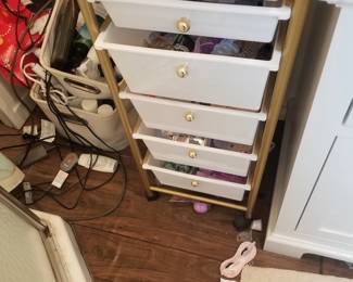 6-drawer rolling cart