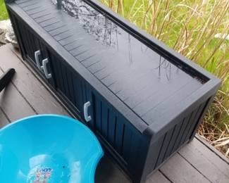 Cupboard/bench
