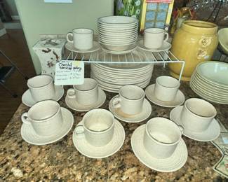 CHURCHILL SPECKLED DINNERWARE