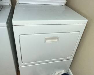 WHIRLPOOL DRYER
