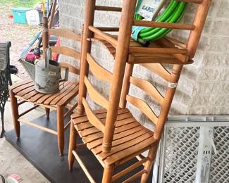 SET OF 4 HEAVY LADDERBACK CHAIRS