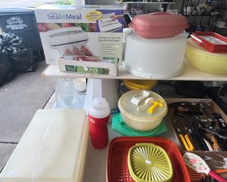 TUPPERWARE