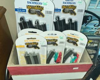 BACHMAN TRAIN ACCESSORIES NEW IN PACKAGE