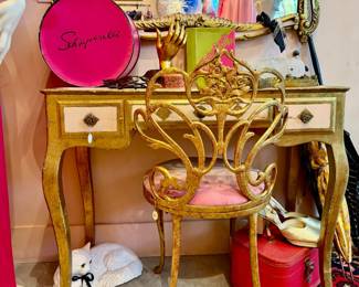 Desk & chair 