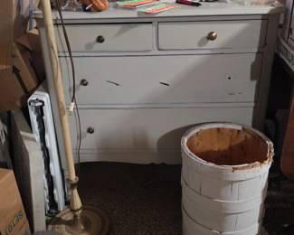 Nice vintage dresser