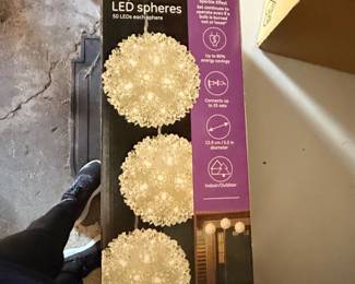 GE Pack LED Spheres  Warm White