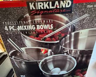 Kirkland Signature Professional Cookware Piece Mixing Bowl Set