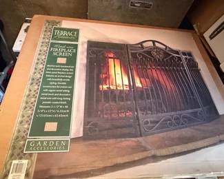 Terrace Accents Metal Wire Fireplace Screen