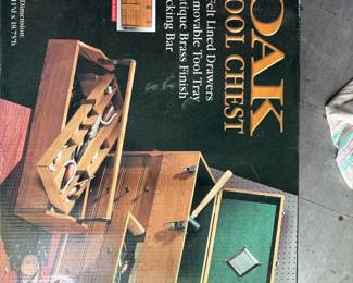 Oak Tool Chest with FeltLined Drawers and Removable Tool Tray