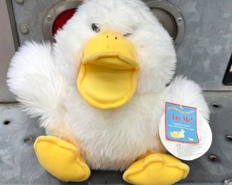 Quacking Duck Puppets I quack a tune