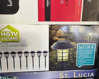 HGTV Home Piece Solar Pathway Lights Set