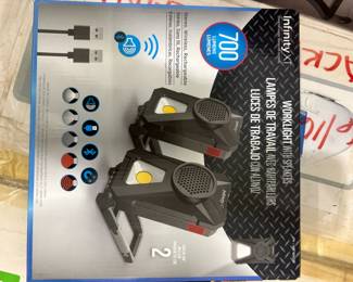 Infinity X Worklight with Speakers