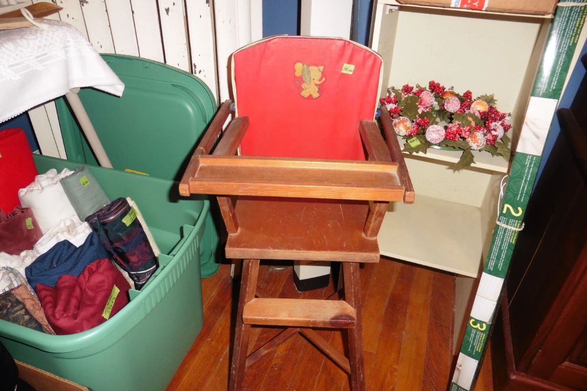 Vintages Doll High Chair