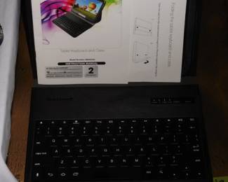 Tablet Holder with Keyboard