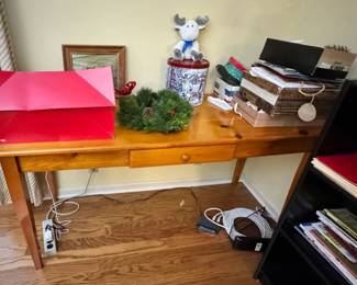 desk and Christmas items, misc