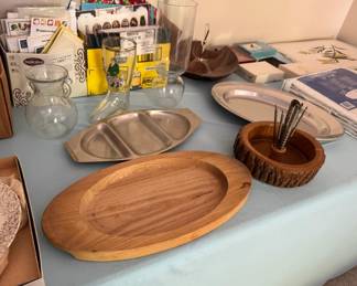Misc pieces: nut bowl, nut plate, vases, placemats, greeting cards