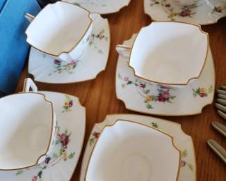 Fine Handpainted Vintage Japanese Okura Art China Cups/Saucers.