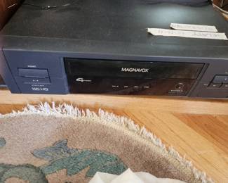 Magnavox VHS HQ